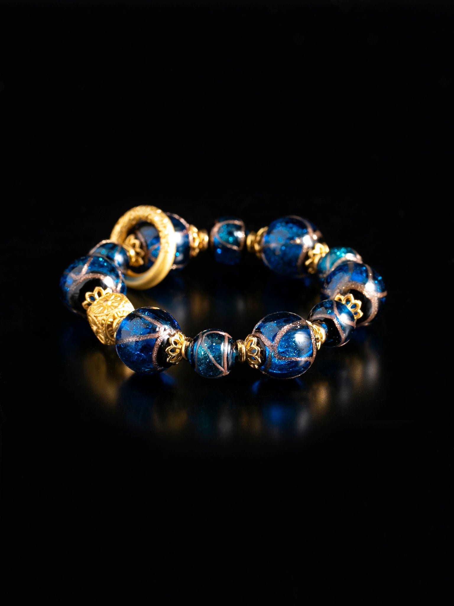 This crystal is made with Chinese craftsmanship